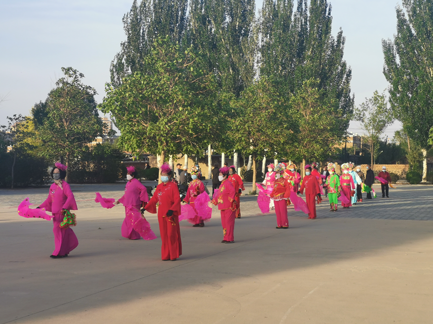 文化广场“靓”了(图1)