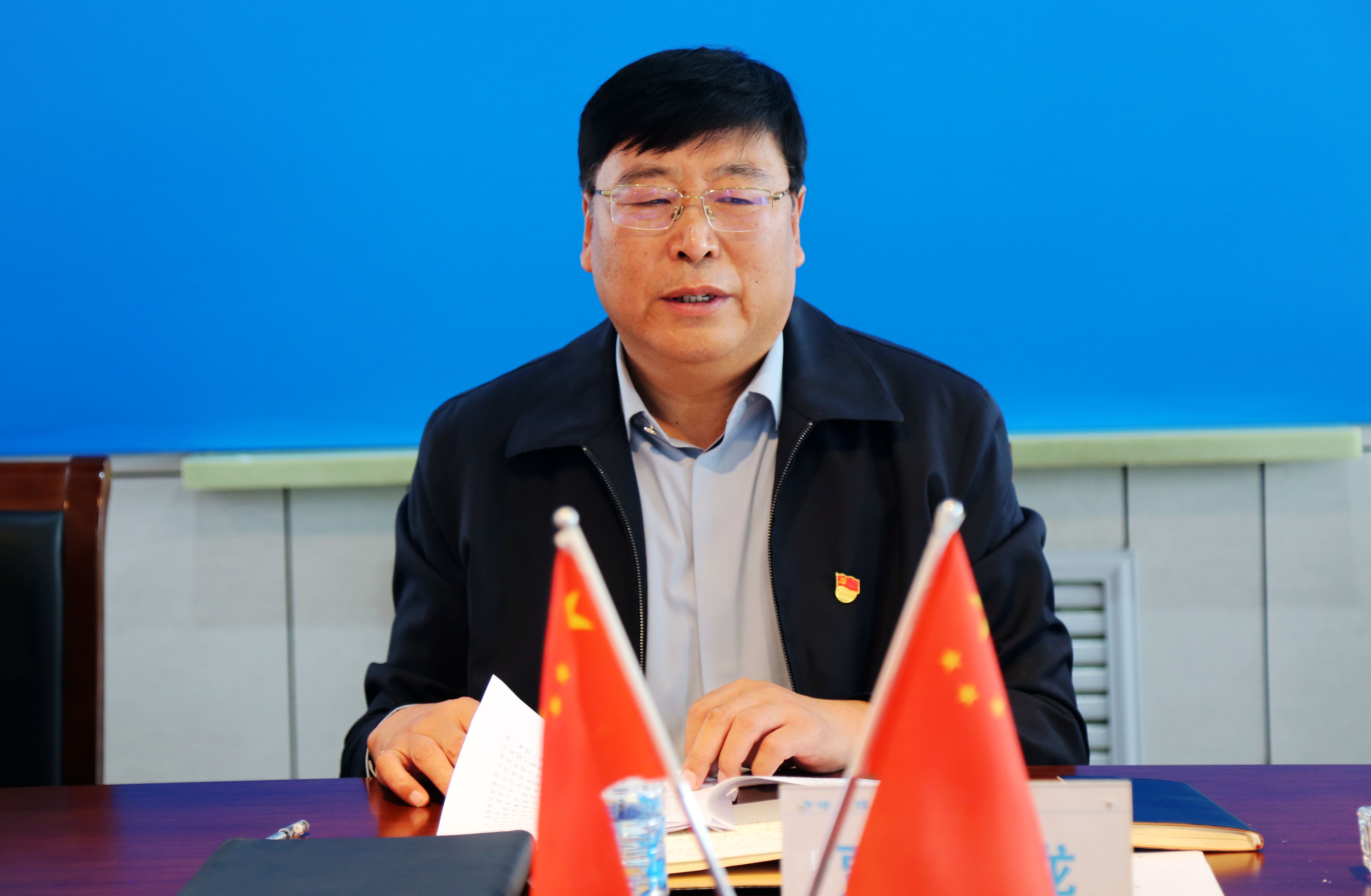 平煤投资公司党委召开学习贯彻习近平新时代中国特色社会主义思想主题教育工作推进会(图2) 平煤投资公司党委召开学习贯彻习近平新时代中国特色社会主义思想主题教育工作推进会(图2)