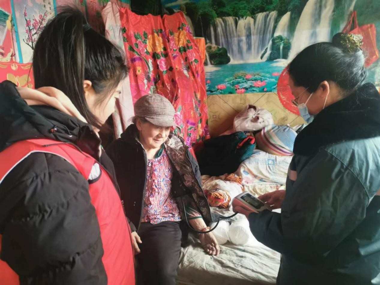 学习雷锋贵在坚持  践行精神永无止境(图2)