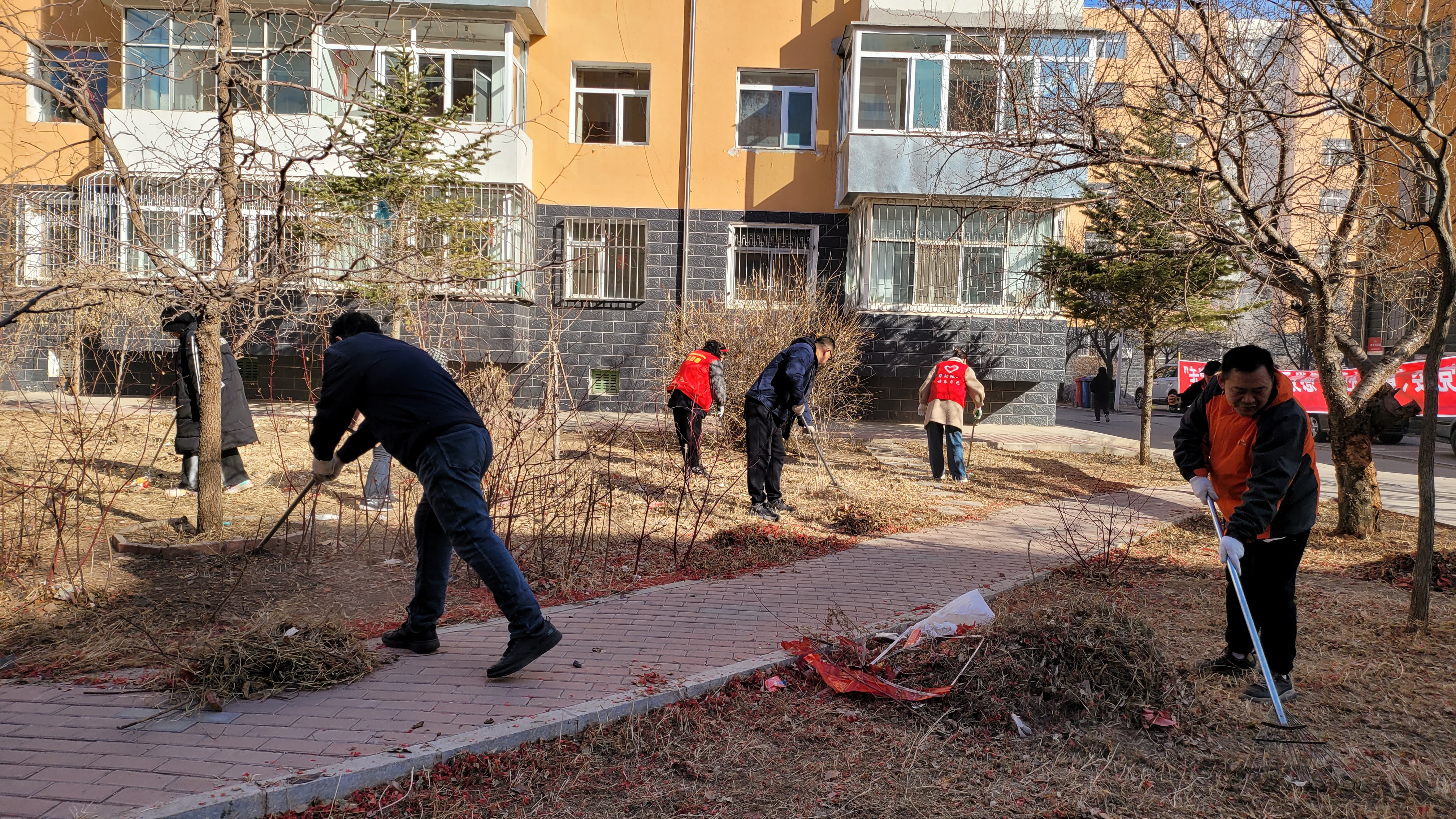 平庄分公司党委、黄河社区开展“感党恩、听党话、跟党走”联合主题党日活动(图2)