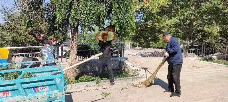 古山分公司做好夏季绿化养护工作(图1)