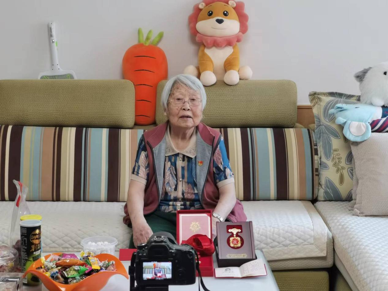 忆峥嵘岁月  传革命精神(图2)