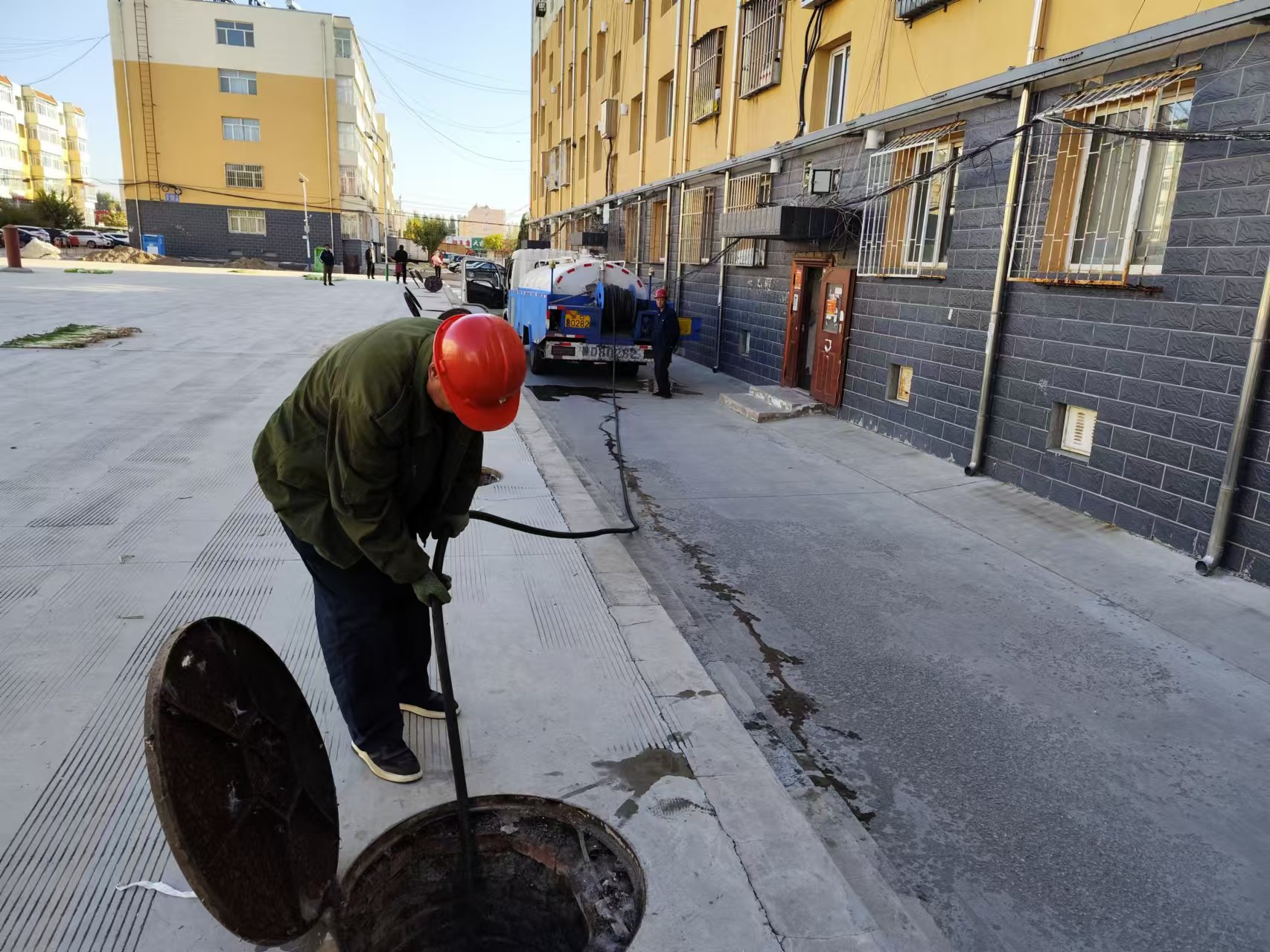 提前疏通防范 确保管路畅通(图1) 提前疏通防范 确保管路畅通(图1)