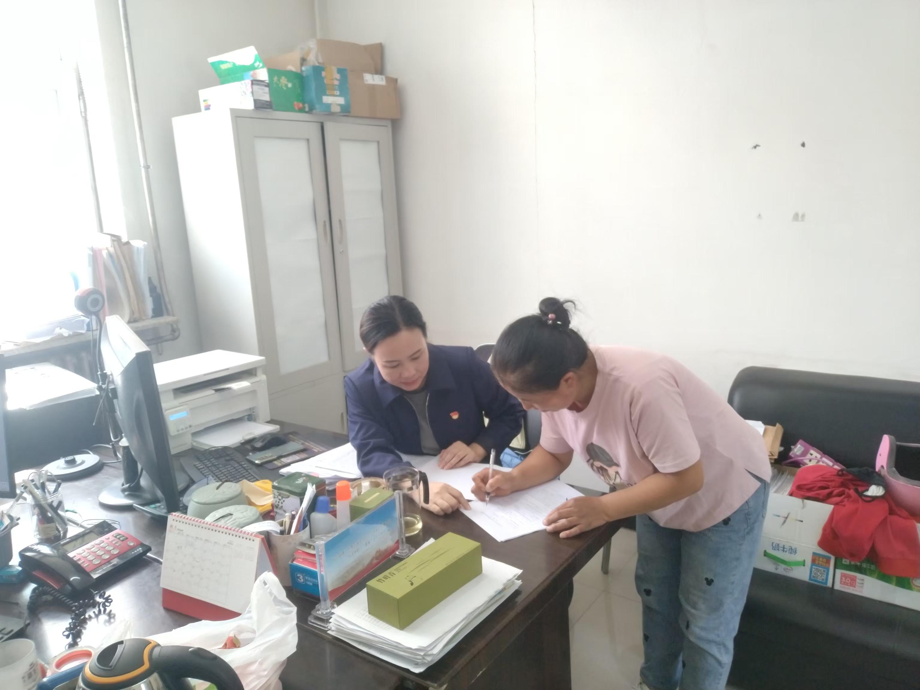 创新业务培训方式，努力提高服务本领(图1)