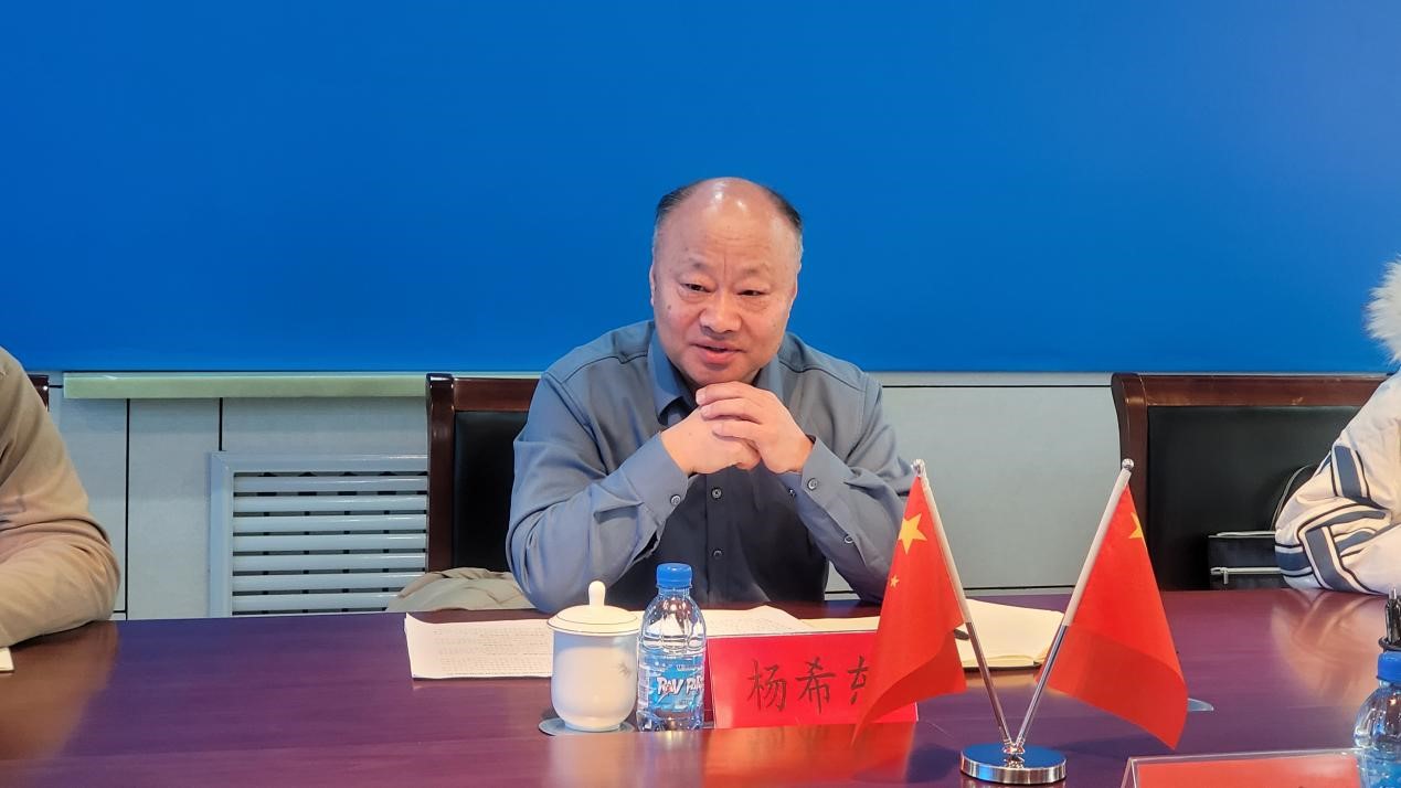 市国资委纪检监察组组长杨希东到平煤投资公司对市直国有企业国有资产出租出借专项整治工作进行督导(图2)