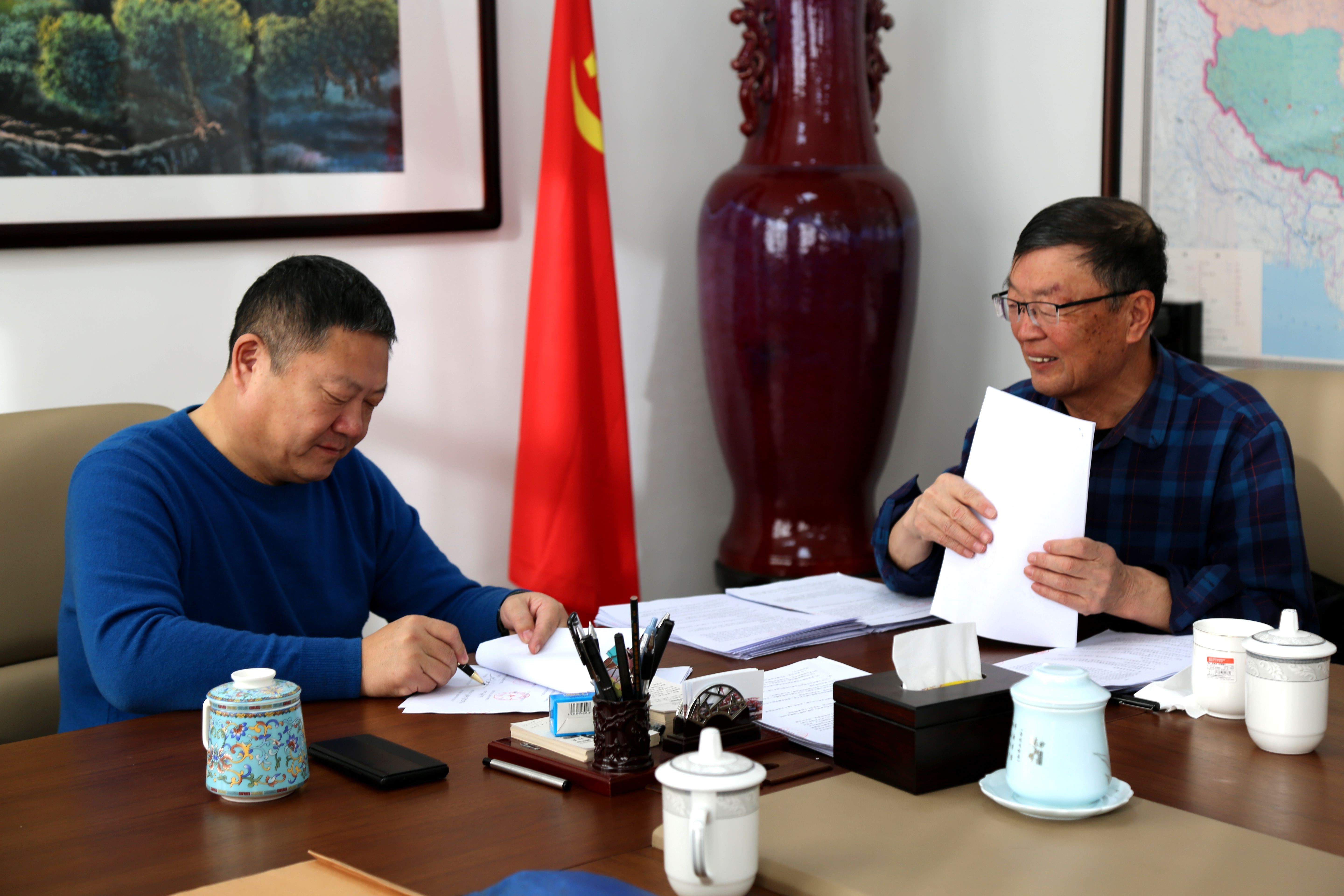 赤峰平煤投资有限责任公司主动担当作为积极备战2025年度保供煤运输与监管任务(图2) 赤峰平煤投资有限责任公司主动担当作为积极备战2025年度保供煤运输与监管任务(图2)