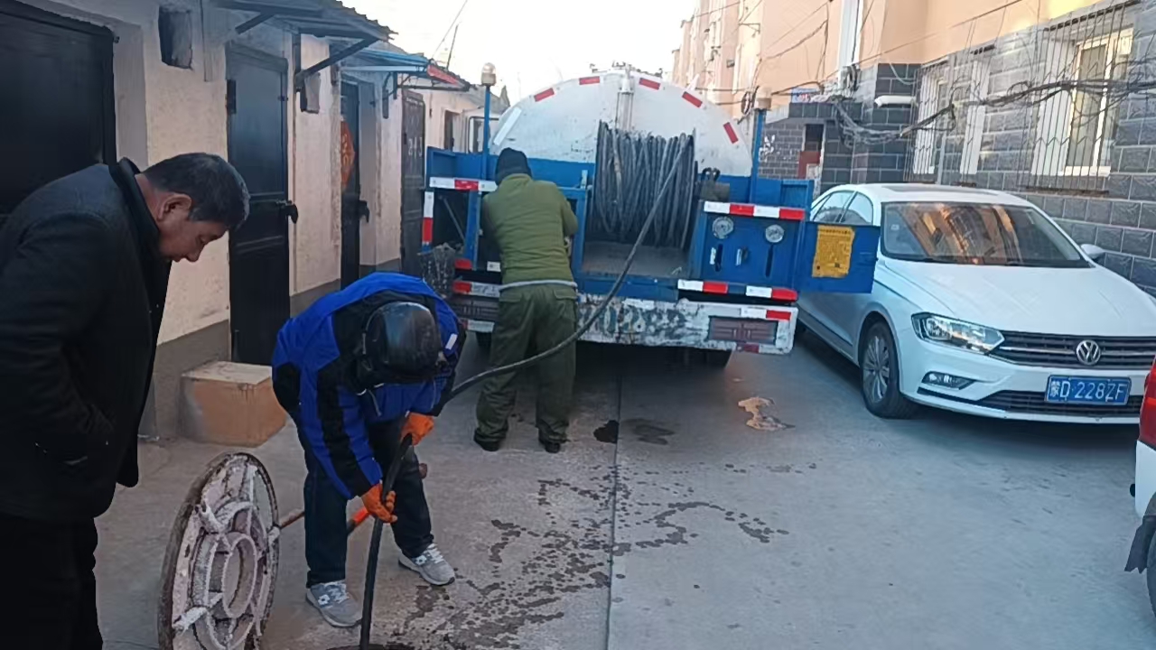 寒冬下的坚守(图2) 寒冬下的坚守(图2)