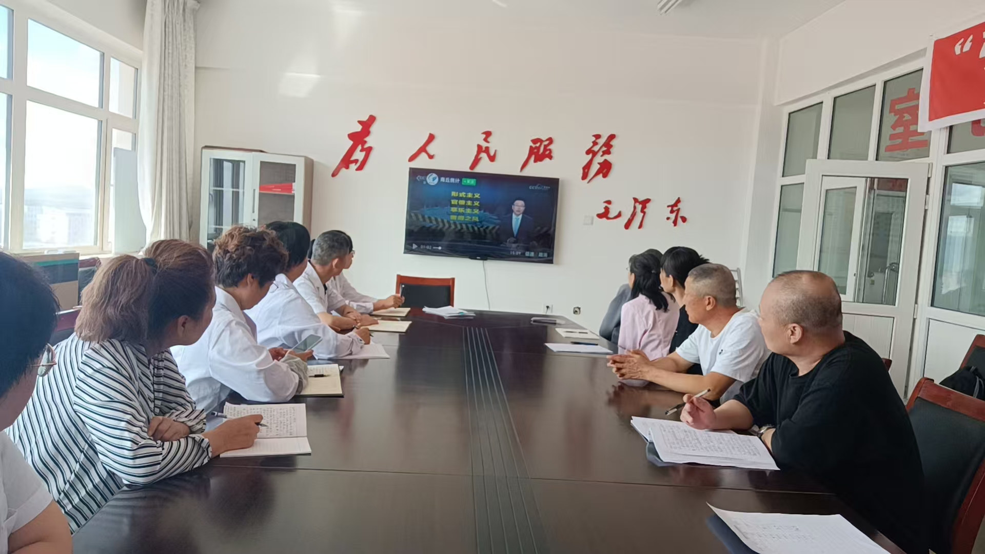 元煤矿区物业管理公司医院党支部开展“人人讲安全、个个会应急—查找身边安全隐患”系列活动(图2)