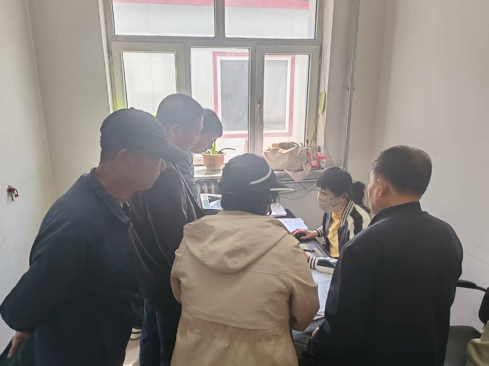 将公司“三会”精神转化为窗口服务的新动力(图1)