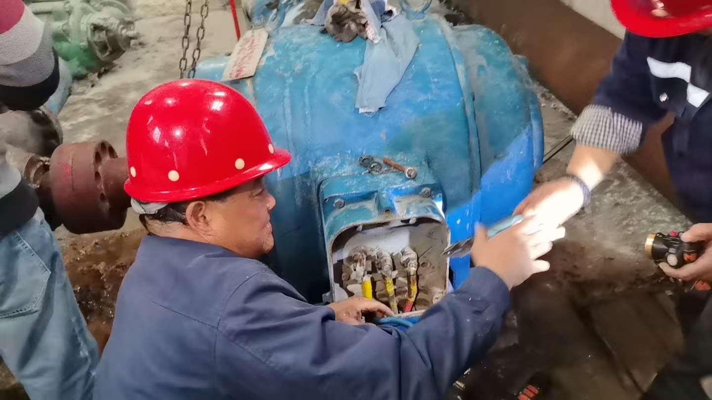 果断处置险情 守护矿区供水“生命线”(图1) 果断处置险情 守护矿区供水“生命线”(图1)