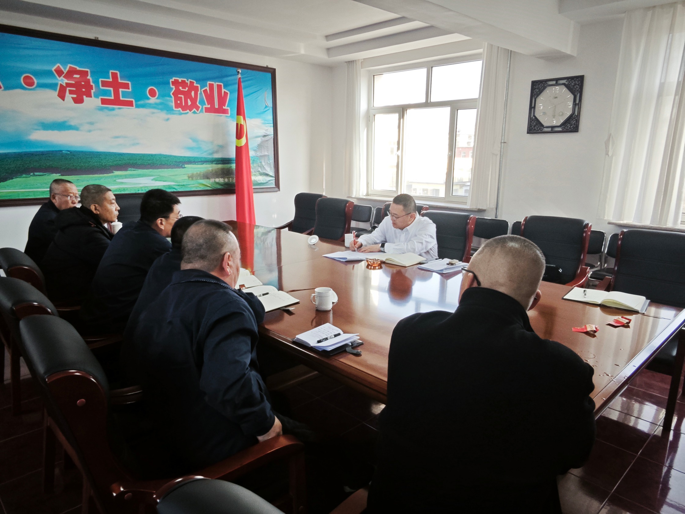 平煤投资公司总经理赴林业处调研(图2)