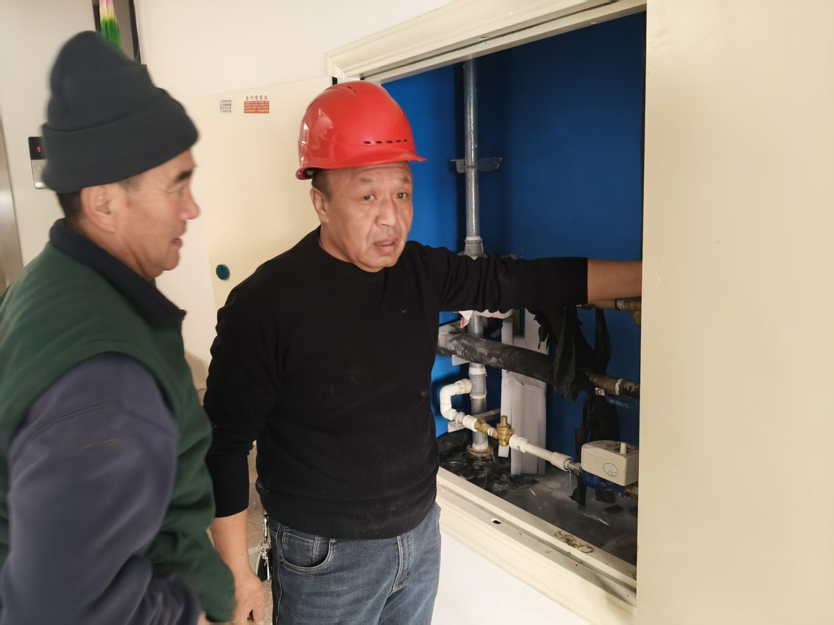 筑牢安全防线，共建和谐家园(图2)