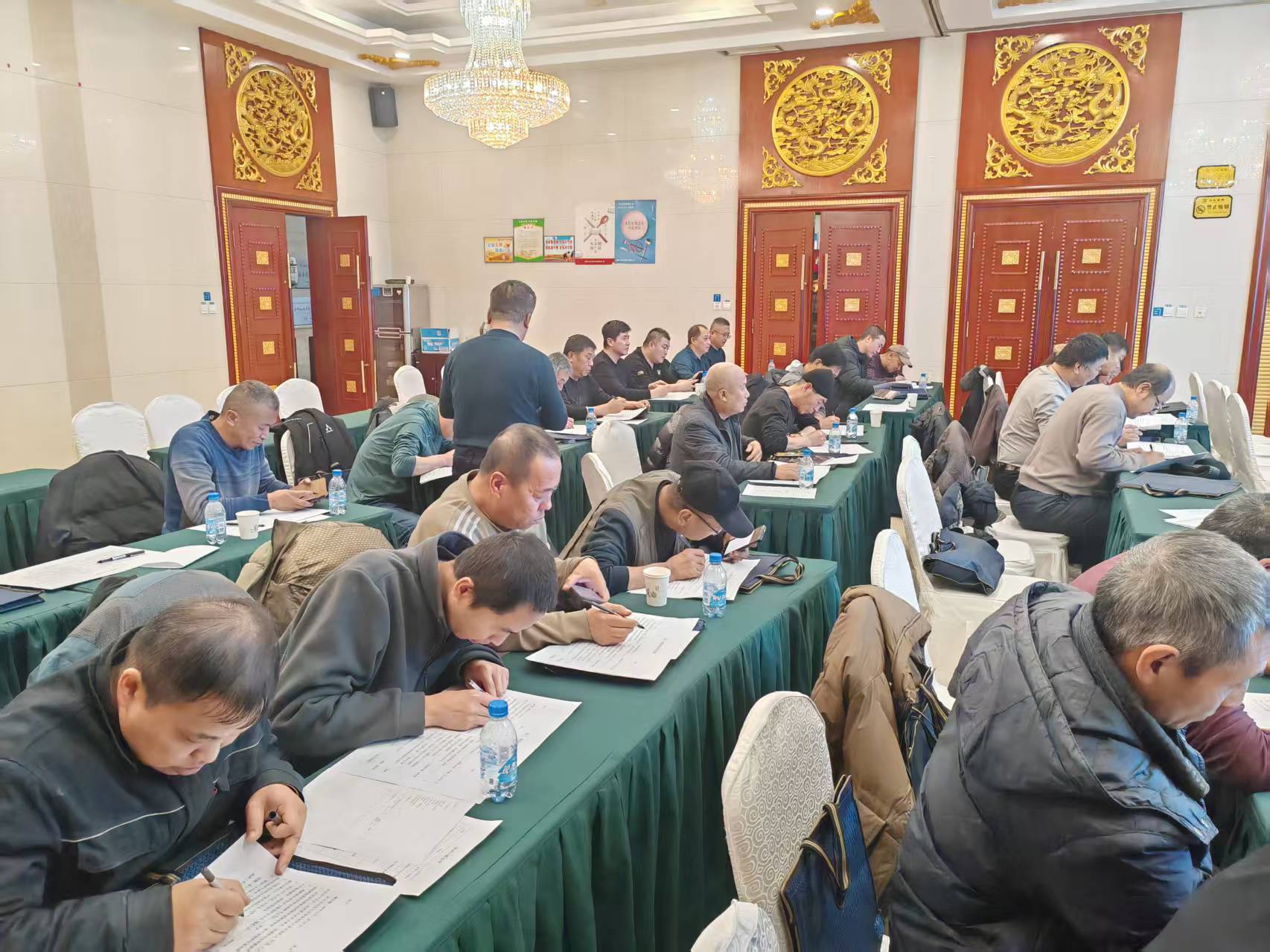 强技能 重实效 筑牢安全防线(图4)