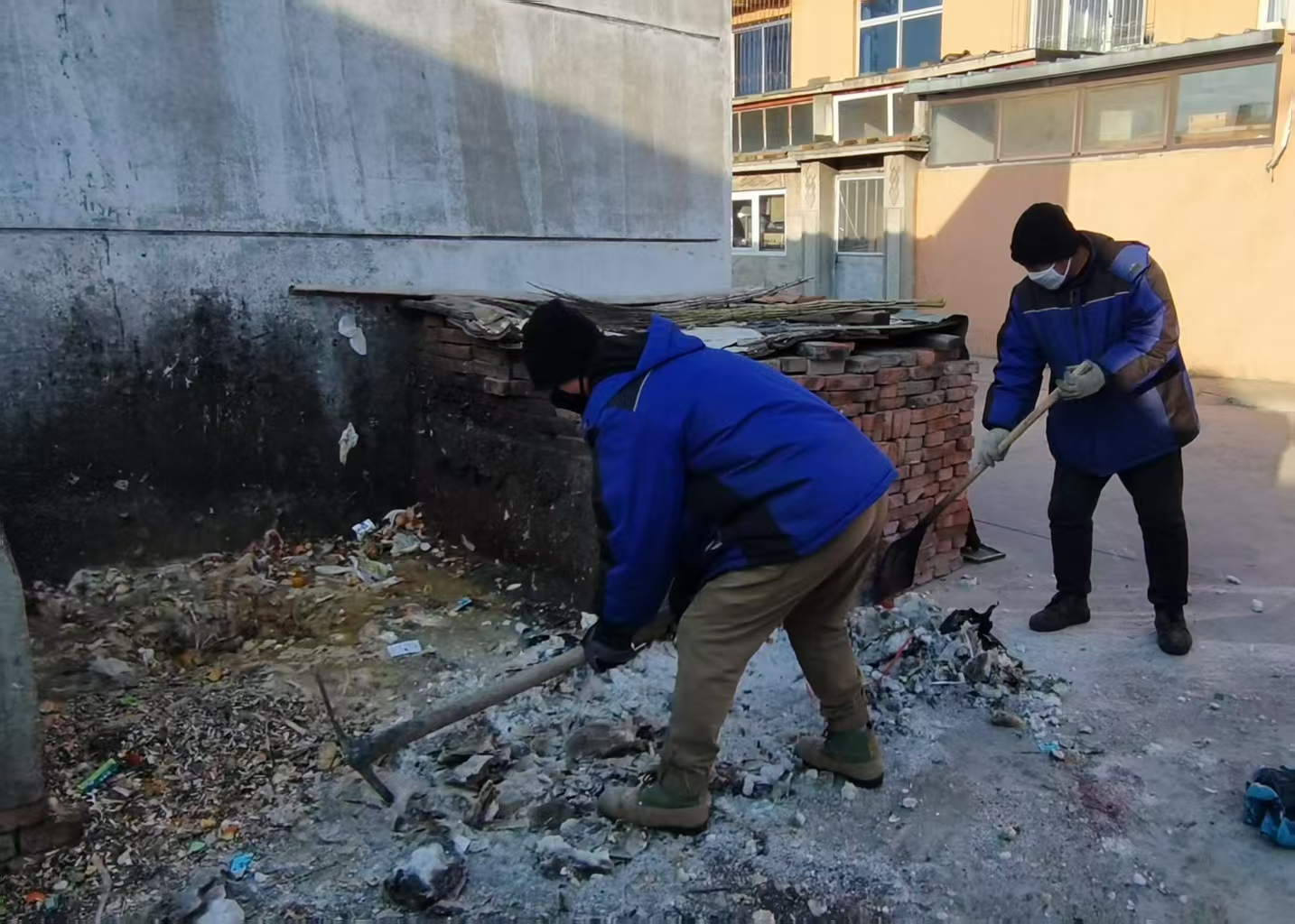 古山分公司物业管理中心完善规范环卫工作(图3)