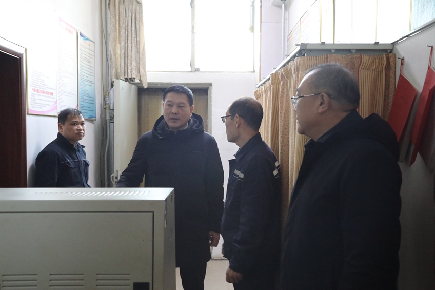 市国资委检查组赴平庄宾馆、平庄商务宾馆开展安全生产专项检查(图2)