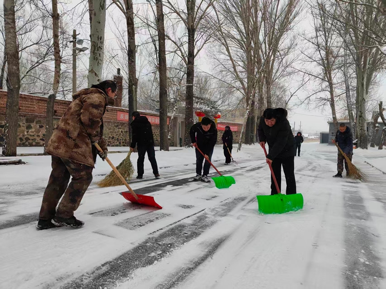 “传承雷锋精神  弘扬时代新风”(图2)