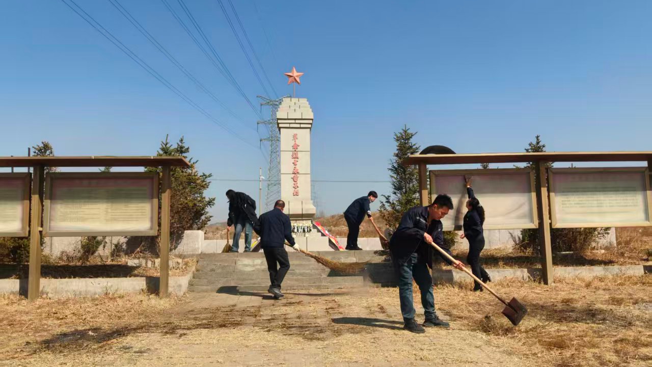 缅怀先烈铸忠魂 不忘初心感党恩(图3) 缅怀先烈铸忠魂 不忘初心感党恩(图3)