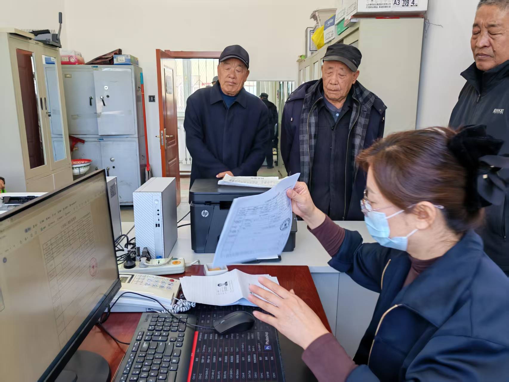 坚守民生初心 践行为民宗旨(图2)