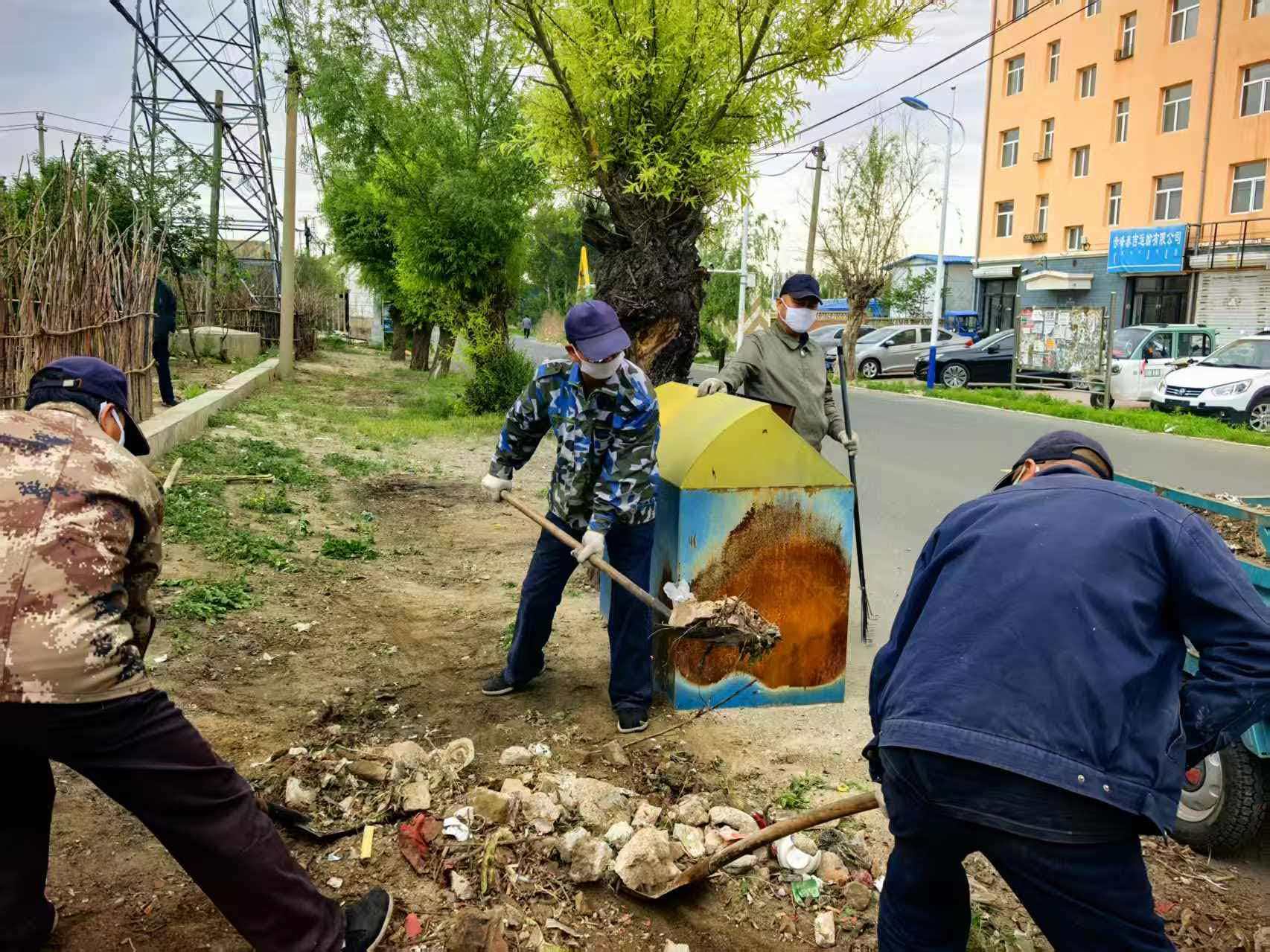 古山分公司集中清理建筑垃圾(图2)