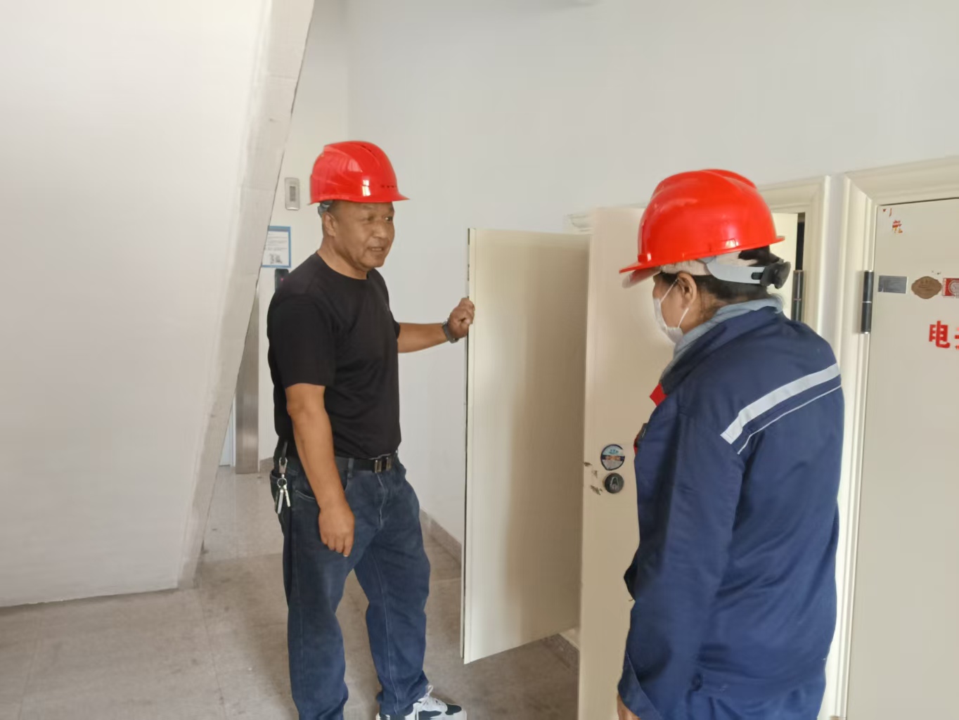 西露天分公司物业管理中心扎实推进 “安全生产月”活动全面筑牢安全防线(图1)