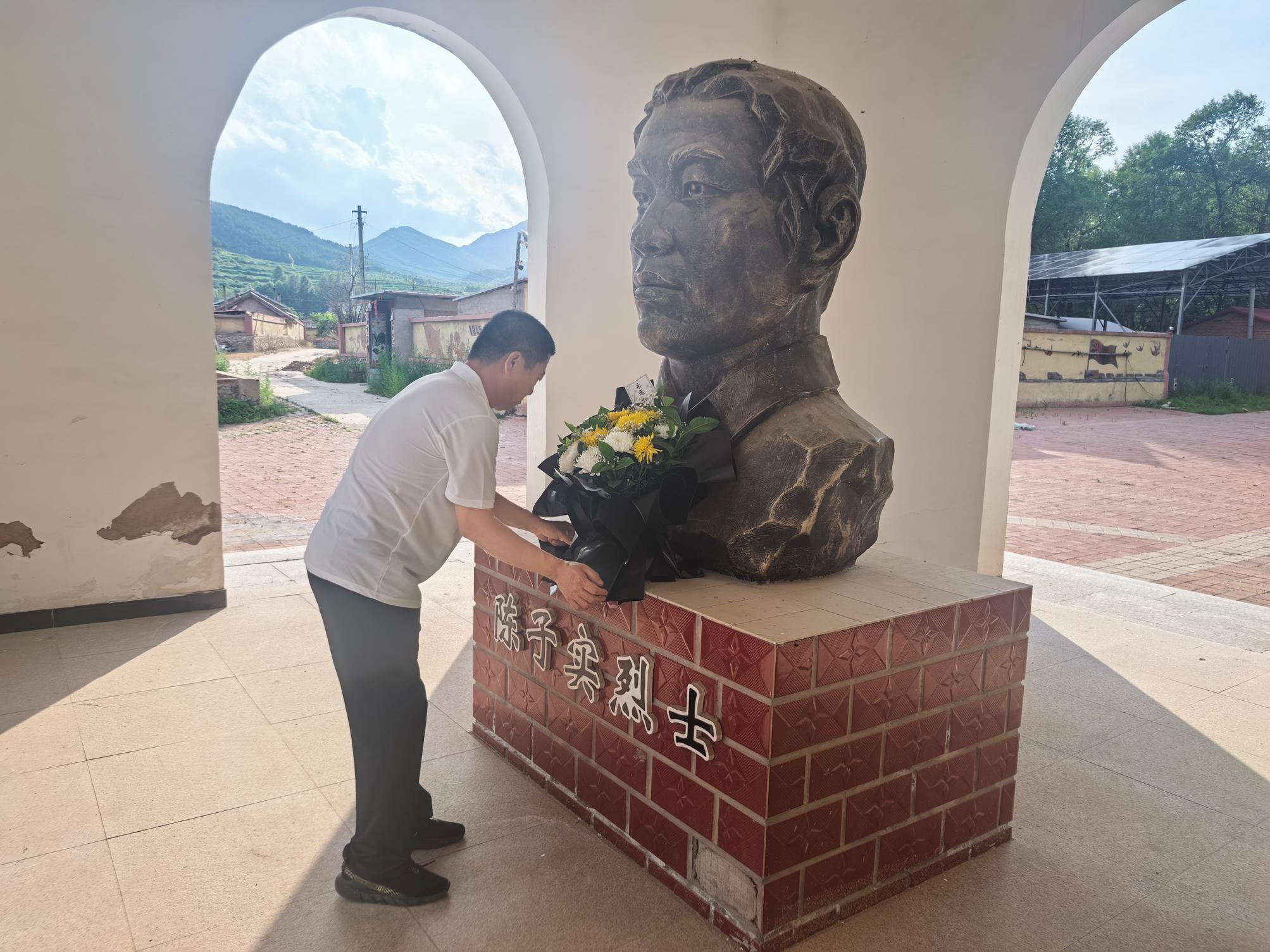 赓续红色血脉 笃行实干显担当(图3)
