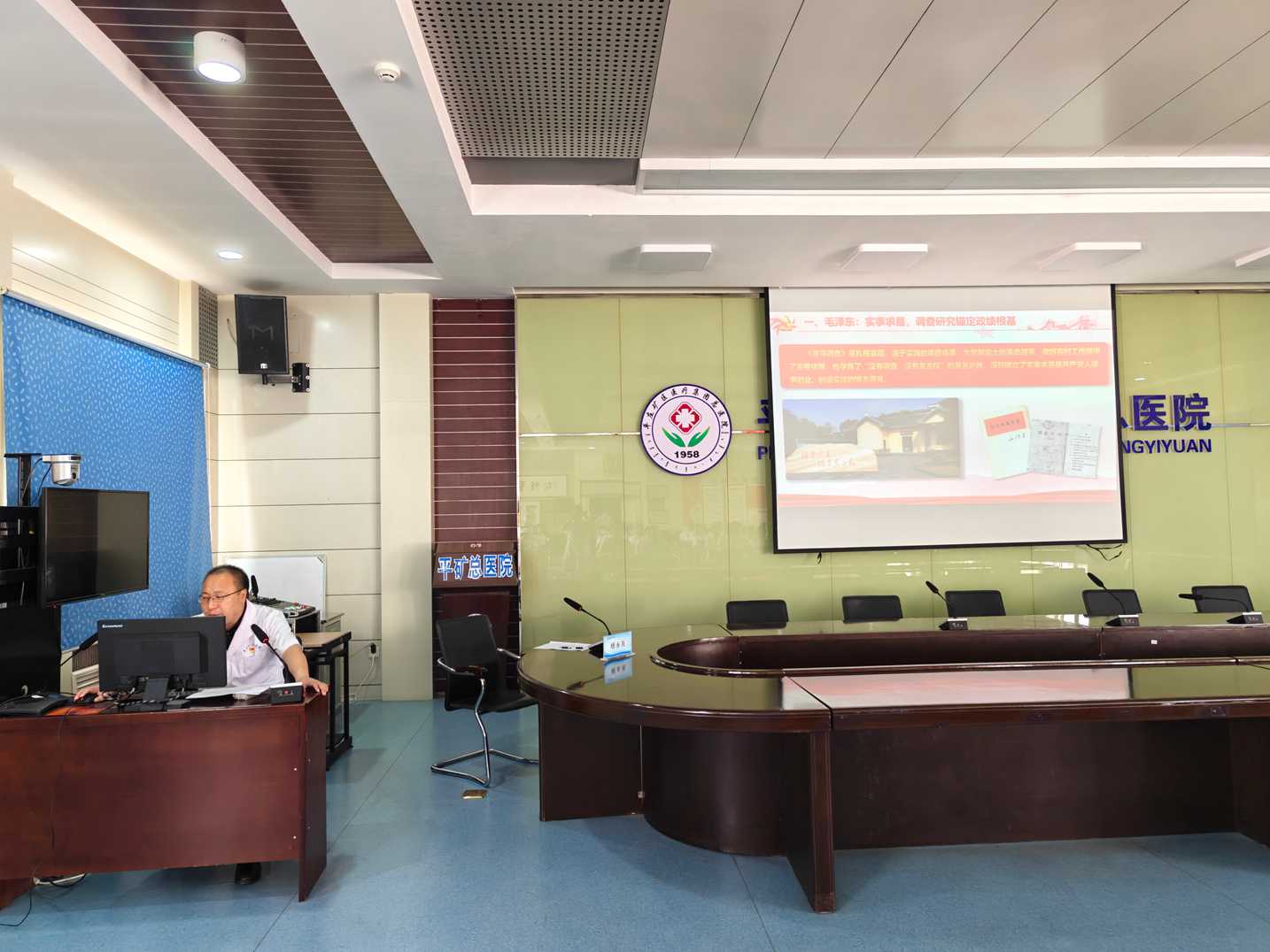 医心向党守医者初心 亮岗担当护群众健康(图2)